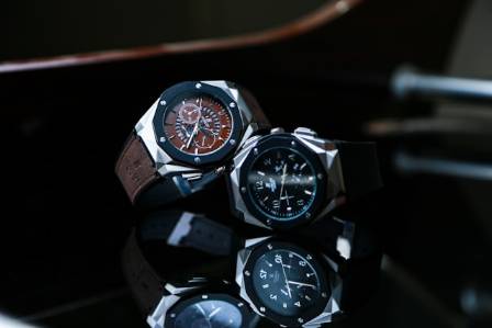 Top 10 Iconic Luxury Watches Every Enthusiast Must Experience
