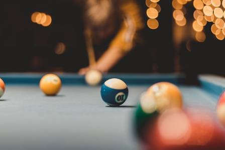 How to Play Billiards